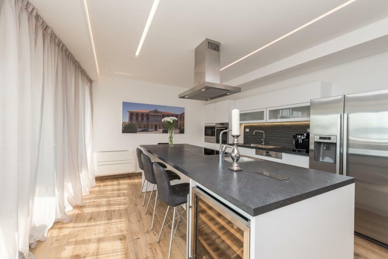 Luxury Penthouse Cosmacendi Leilighet Zadar Eksteriør bilde