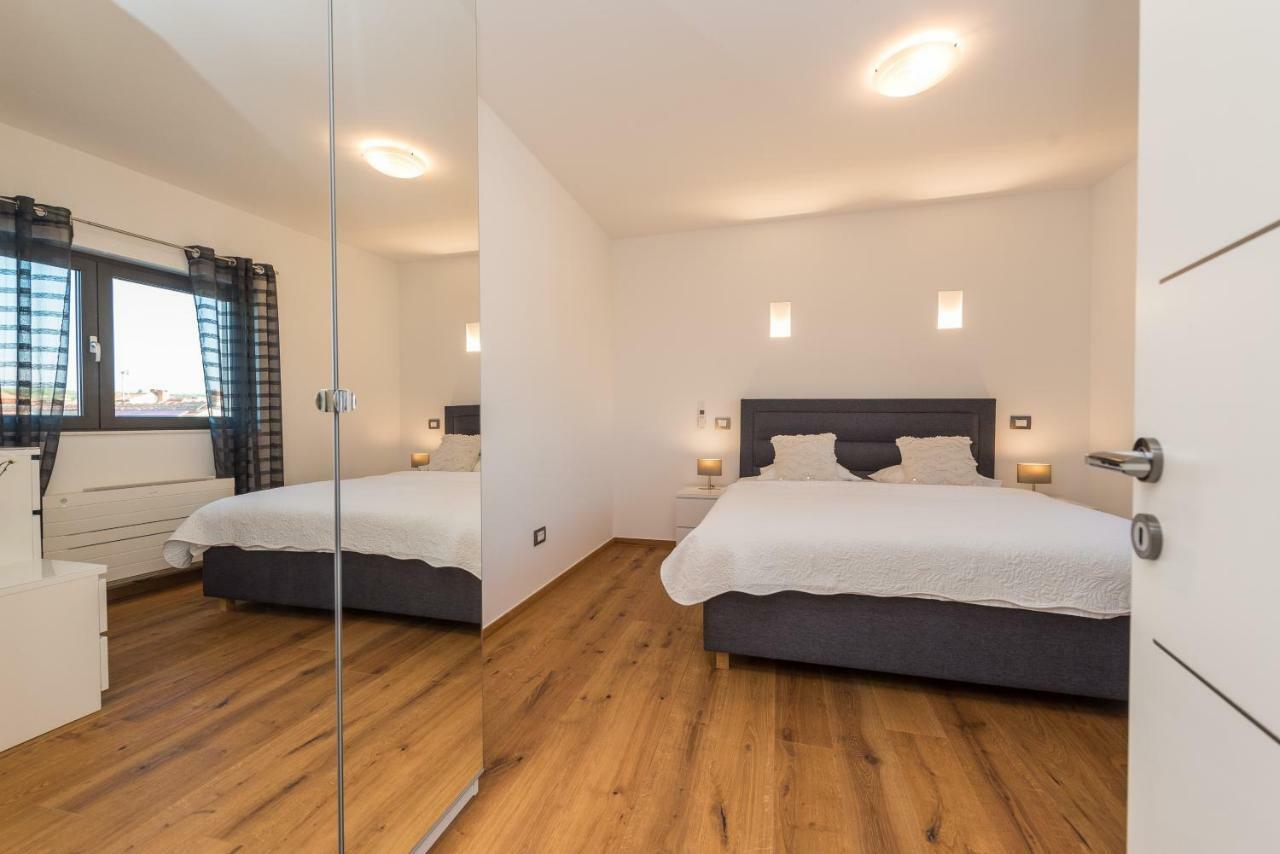 Luxury Penthouse Cosmacendi Leilighet Zadar Eksteriør bilde